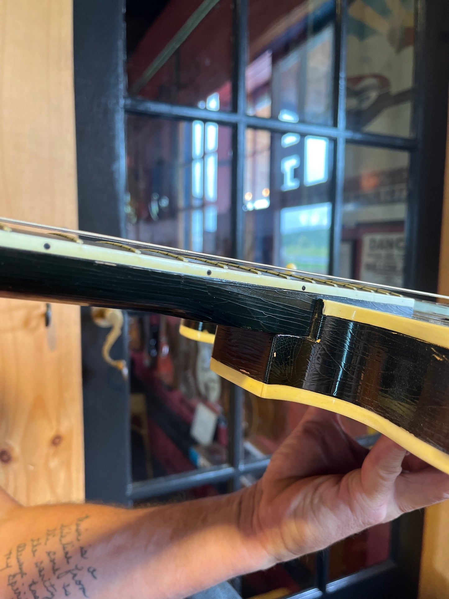 1963 Harmony Vibro-Jet Rocket w/ Onboard Vibrato