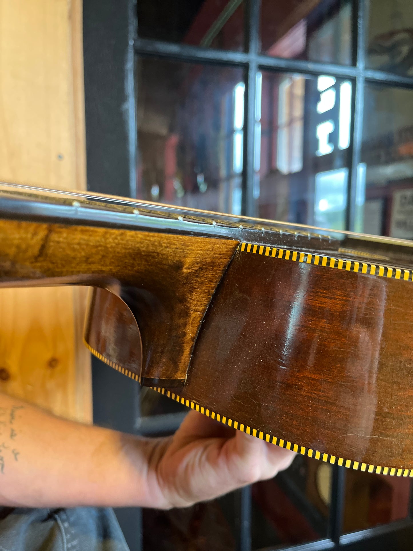 1929 Stromberg-Voisinet Parlor Guitar